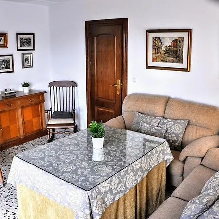 Atico Mirador De アパート